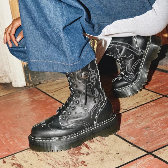 Dr. Martens Men\'s Jadon Hi LIMITED EDITION x Gothic Americana Black Wanama RARE! main image 4